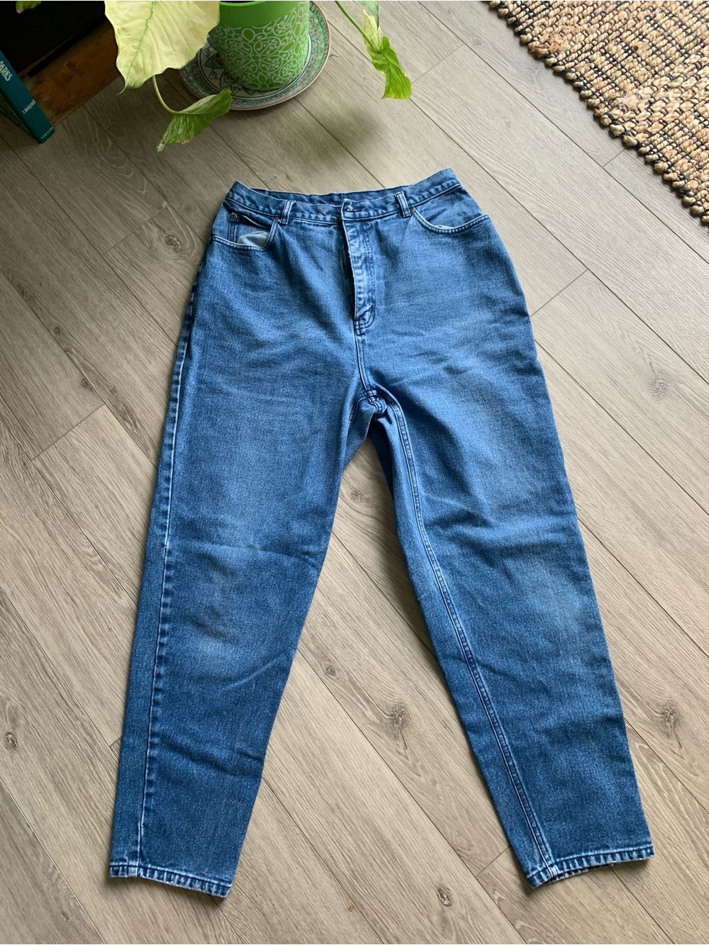 High-waisted 80s 90s Northern Spirit Wear  Women's Jeans